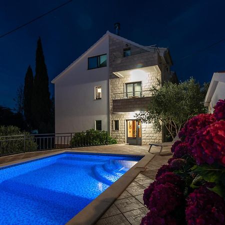 Maca Apartments & Suites Trogir Extérieur photo