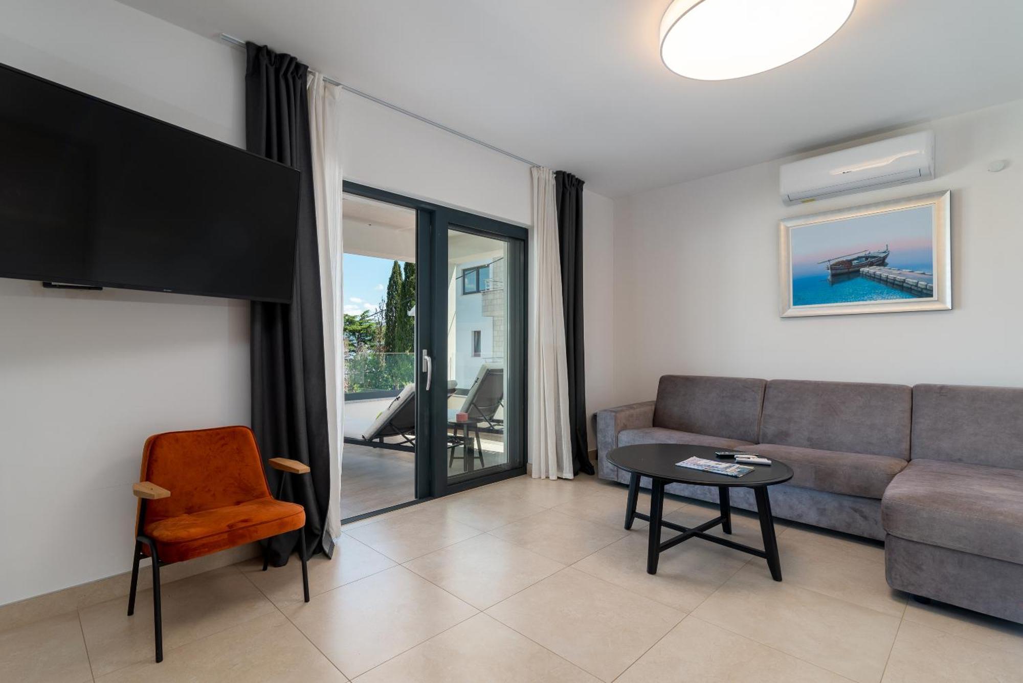 Maca Apartments & Suites Trogir Extérieur photo
