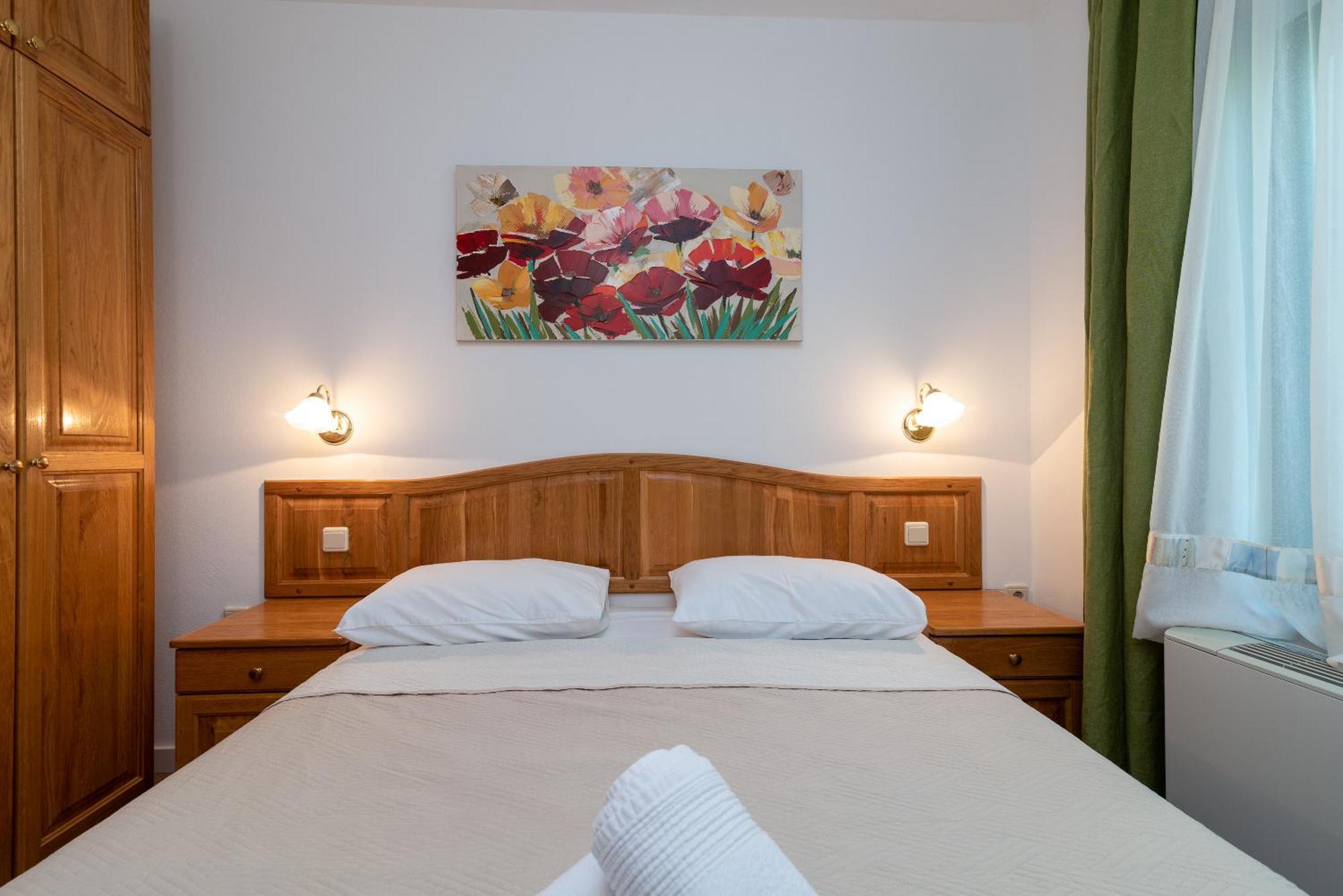 Maca Apartments & Suites Trogir Extérieur photo