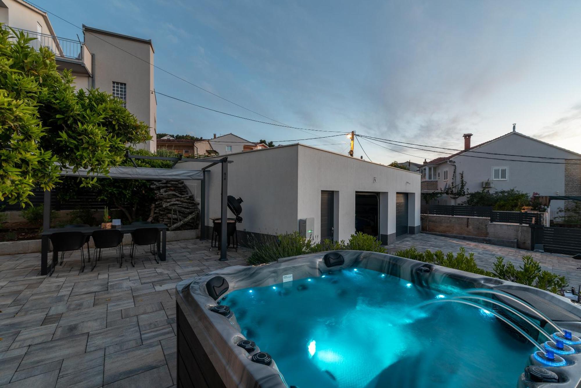 Maca Apartments & Suites Trogir Extérieur photo